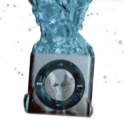 Apple iPod Shuffle by Underwater Audio Apple iPod Shuffle by Underwater Audio