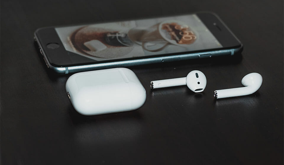 Apple AirPods true wireless earbuds Apple AirPods true wireless earbuds