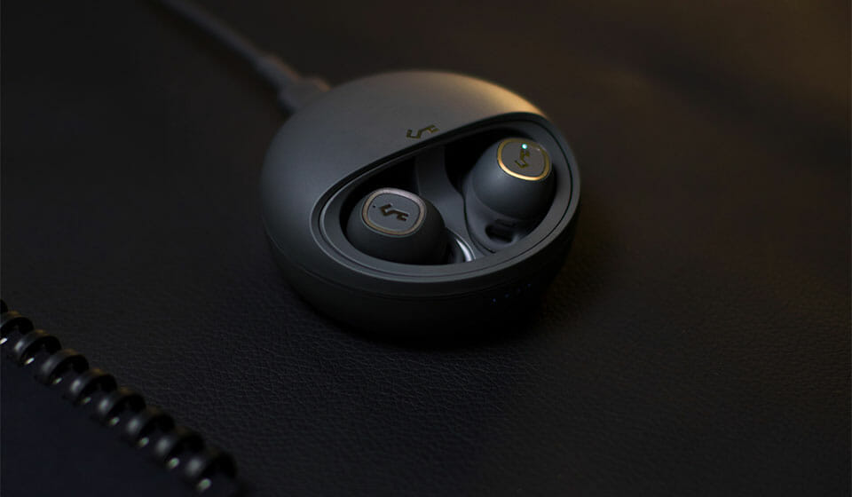 10 Most Comfortable Earbuds In 2020 (Get Comfy In-Ear Buds)