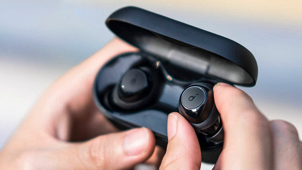 Anker Soundcore Spirit Dot 2 in case