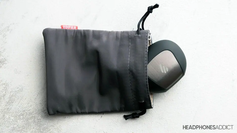 Edifier NeoBuds Pro pouch